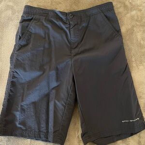 Columbia Boy’s PFG Omni-Shade Shorts Size Large